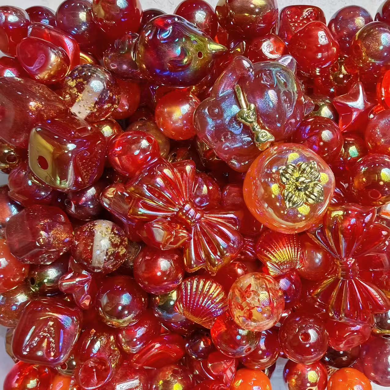 AA0_Haute Couture Iridescent Beads 5 Colors
