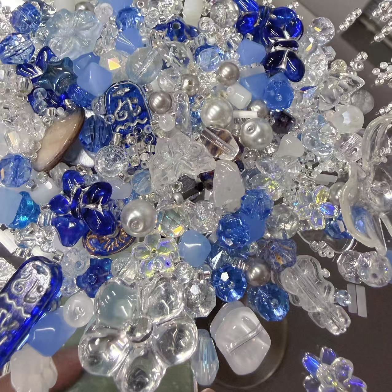 B12_Ocean Ice Floral Beads Mix