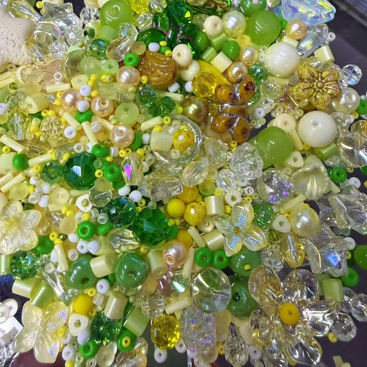 B13_Sunlit Clover Meadow Beads Mix