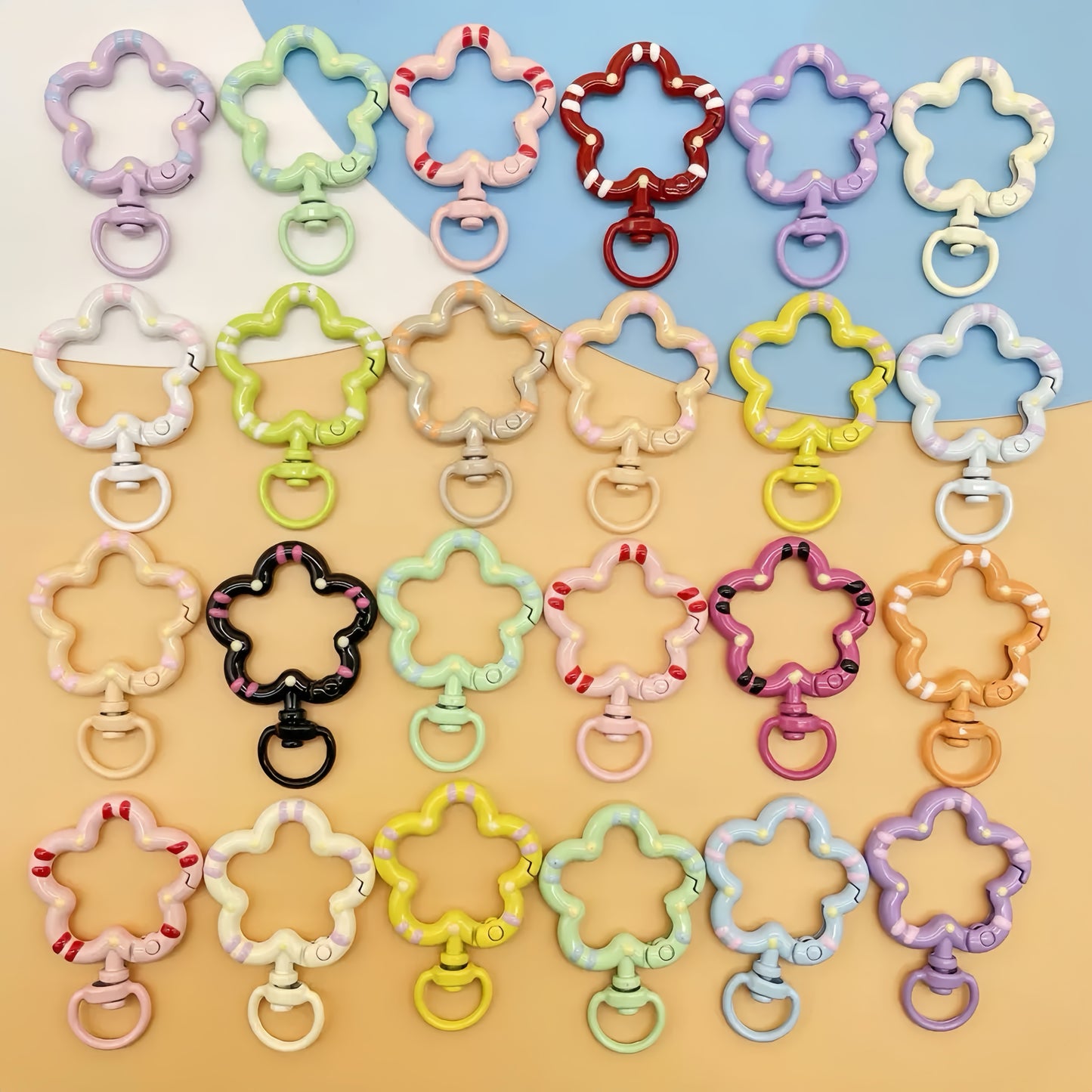 DIY Jewelry Clasps & Connectors – Spring Clasps, Lobster Clasps & More