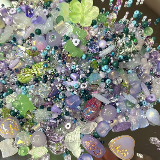 B8_ Lilac Sprite Beads Mix
