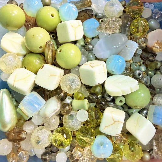 AA22_ Sage Cream Opal  Seed Bead Mix